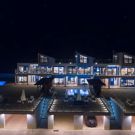 Jackson Villa