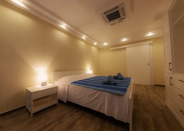 Jackson Hotel Mpoukaris