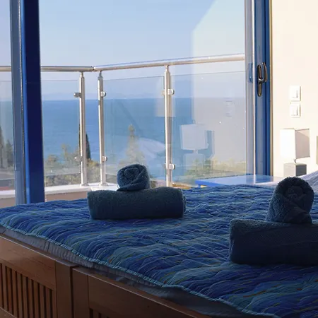 Jackson Otel Mpoukaris